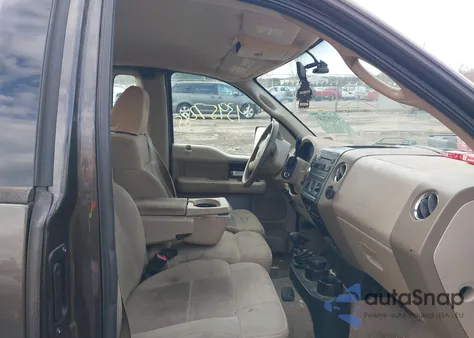 2006 Ford F-150 Stx/Xl/Xlt z USA, uszkodzony, nr VIN 1FTRF14WX6NB86247